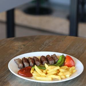Tekirdağ Köfte | 370,00