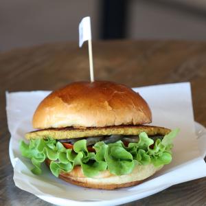 VEJETERYAN BURGER | 160,00