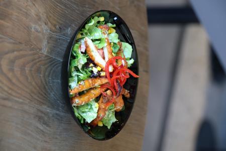 ÇITIR TAVUKLU SALATA | 240,00